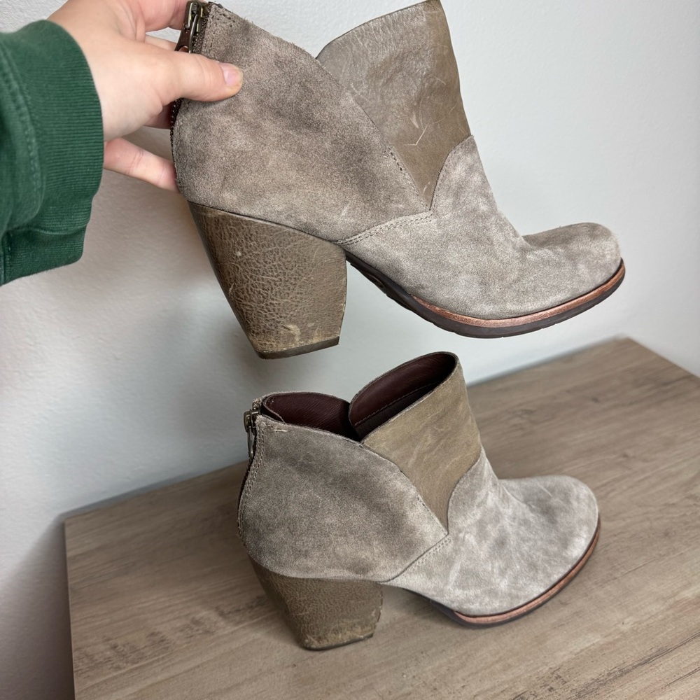 Kork-Ease Castaneda Booties Leather Suede Brown Heeled - Picture 9 of 9